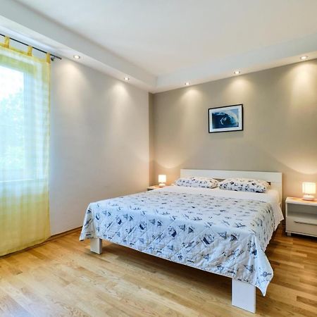Apartments Ady Mali Losinj Bagian luar foto