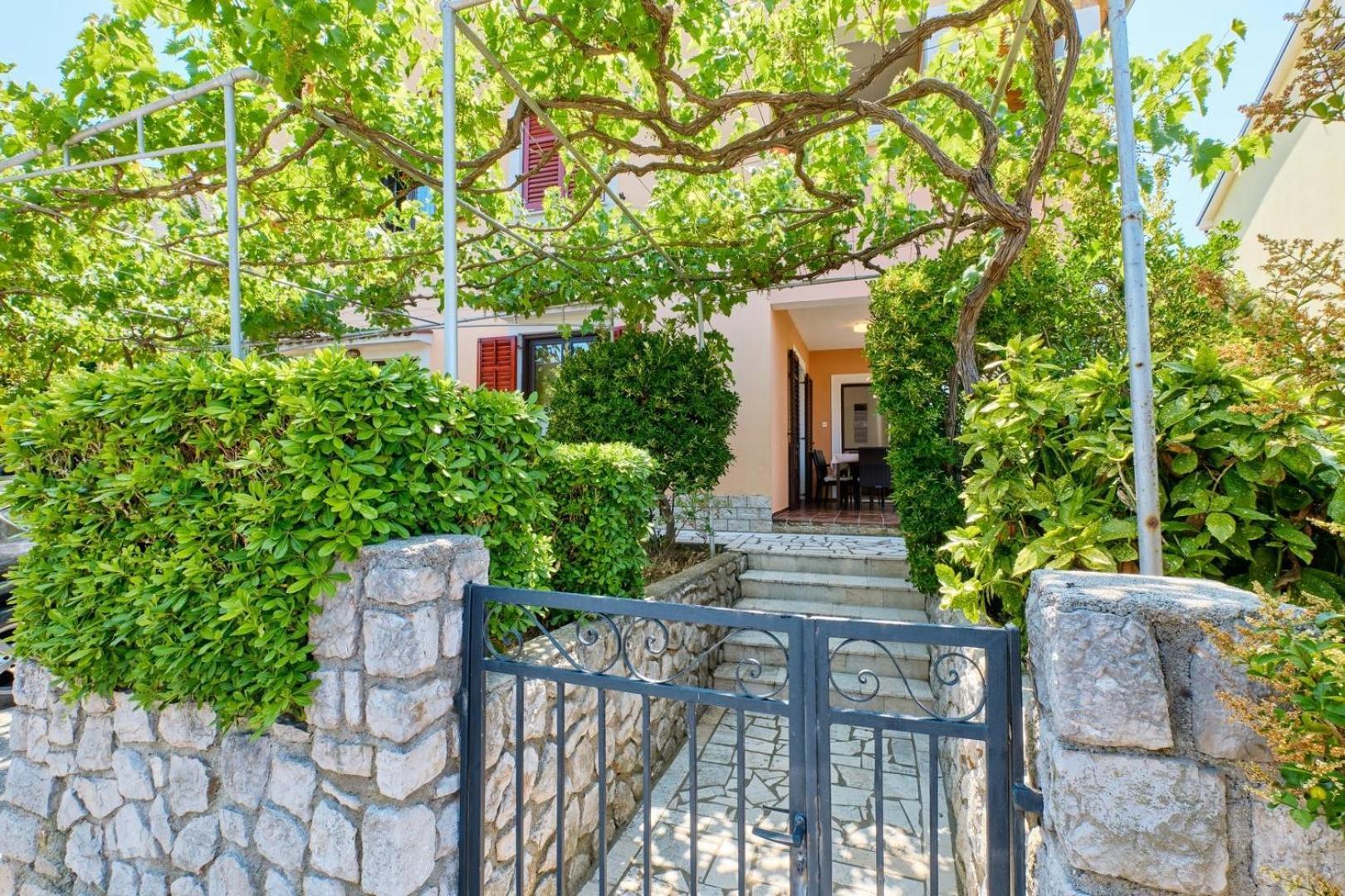 Apartments Ady Mali Losinj Bagian luar foto